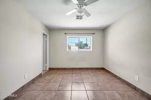 6101 N 31st Dr, Phoenix, AZ 85017 - Photo 9