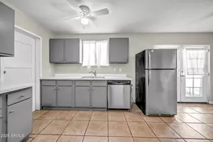 6101 N 31st Dr, Phoenix, AZ 85017 - Photo 7