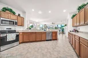 15847 W Cimarron Dr, Surprise, AZ 85374 - Photo 17