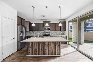 668 N Sparrow Ct, Gilbert, AZ 85234 - Photo 7