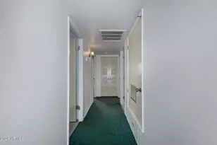 1068 E Frost Dr, Tempe, AZ 85282 - Photo 27