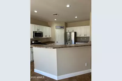 7024 S Claiborne Avenue, Gilbert, AZ 85298 - Photo 13