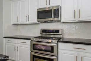 38723 N Red Tail Ln, Phoenix, AZ 85086 - Photo 21