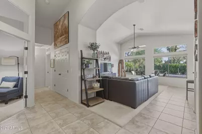 235 W Goldfinch Way, Chandler, AZ 85286 - Photo 7