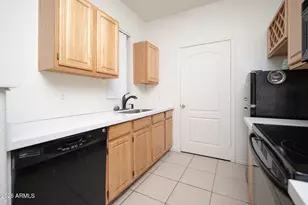 2929 W Yorkshire Dr, Phoenix, AZ 85027 - Photo 13