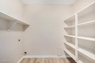 8930 E Yucca St, Scottsdale, AZ 85260 - Photo 9