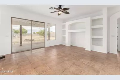 24702 W Red Robin Drive, Wittmann, AZ 85361 - Photo 7