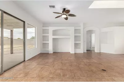 24702 W Red Robin Drive, Wittmann, AZ 85361 - Photo 5