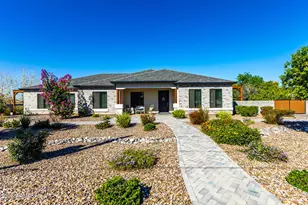 1718 S 140th Pl, Gilbert, AZ 85295 - Photo 3