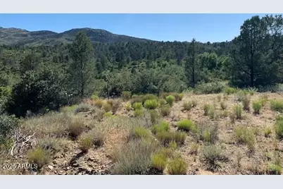 17545 W Buckhorn Drive #1, Kirkland, AZ 86332 - Photo 11