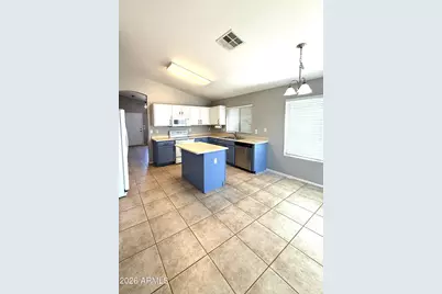 14869 W Caribbean Lane, Surprise, AZ 85379 - Photo 7