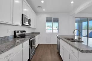 5814 S Daisy Patch Pl, Phoenix, AZ 85040 - Photo 17