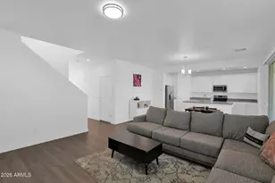 5814 S Daisy Patch Pl, Phoenix, AZ 85040 - Photo 11