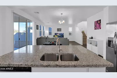 5814 S Daisy Patch Place, Phoenix, AZ 85040 - Photo 7