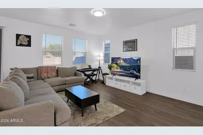 5814 S Daisy Patch Place, Phoenix, AZ 85040 - Photo 9