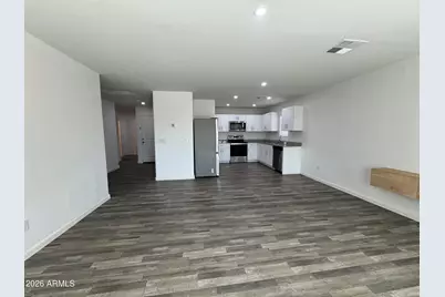 227 W Douglas Avenue, Coolidge, AZ 85128 - Photo 3