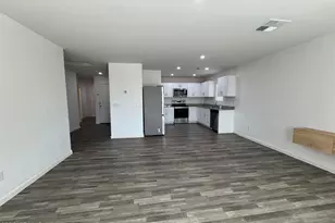 227 W Douglas Ave, Coolidge, AZ 85128 - Photo 3
