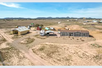 1285 W Kings Court, Paulden, AZ 86334 - Photo 1