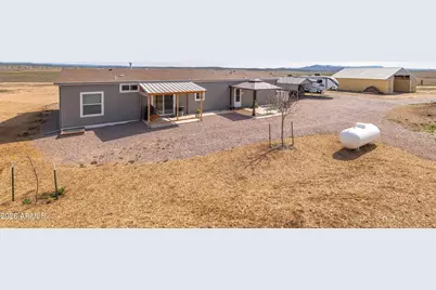 1285 W Kings Court, Paulden, AZ 86334 - Photo 43