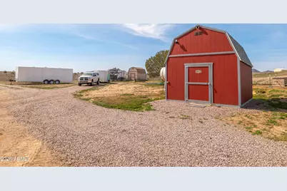 1285 W Kings Court, Paulden, AZ 86334 - Photo 9