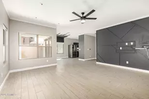 1105 E Parkview Ct, Gilbert, AZ 85295 - Photo 5