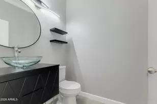 1105 E Parkview Ct, Gilbert, AZ 85295 - Photo 13