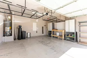 1105 E Parkview Ct, Gilbert, AZ 85295 - Photo 25