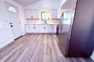 1009 E Chipman Rd, Phoenix, AZ 85040 - Photo 7