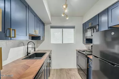 721 E Montebello Avenue #Unit 108, Phoenix, AZ 85014 - Photo 15