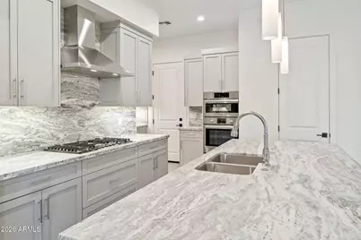 1 Easy Street #Unit 11, Carefree, AZ 85377 - Photo 7