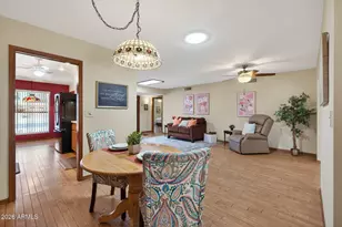 10723 W Saratoga Cir, Sun City, AZ 85351 - Photo 15