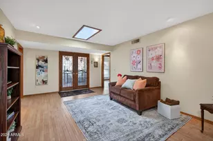 10723 W Saratoga Cir, Sun City, AZ 85351 - Photo 11