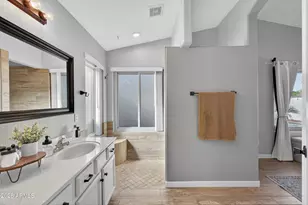 1792 E Appaloosa Rd, Gilbert, AZ 85296 - Photo 17