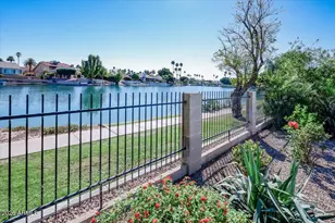 2533 W Laguna Azul Ave, Mesa, AZ 85202 - Photo 3