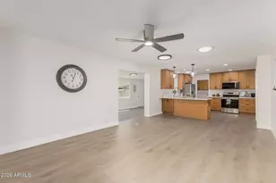 4327 E Catalina Cir, Mesa, AZ 85206 - Photo 7