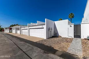 1919 E Medlock Dr, Phoenix, AZ 85016 - Photo 39