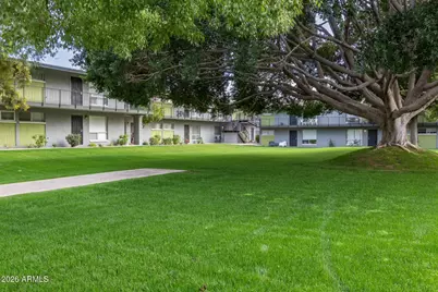 7141 N 16th Street #Unit 234, Phoenix, AZ 85020 - Photo 1