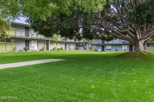 7141 N 16th St, Phoenix, AZ 85020 - Photo 1