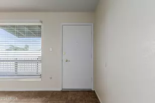 7141 N 16th St, Phoenix, AZ 85020 - Photo 3