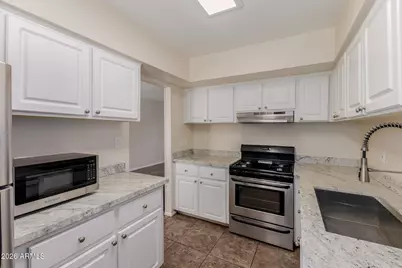 7141 N 16th Street #Unit 234, Phoenix, AZ 85020 - Photo 9