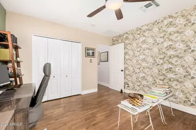 6811 N 11th Place, Phoenix, AZ 85014 - Photo 17