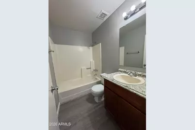 6527 N 67th Avenue #Apt 104, Glendale, AZ 85301 - Photo 11