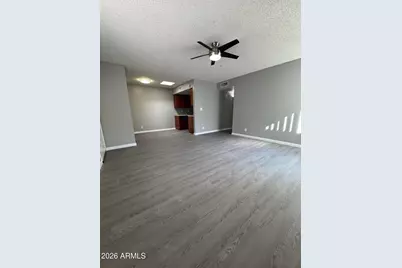6527 N 67th Avenue #Apt 104, Glendale, AZ 85301 - Photo 3