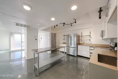 353 E Thomas Road #Unit C501, Phoenix, AZ 85012 - Photo 5