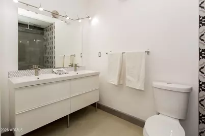 353 E Thomas Road #Unit C501, Phoenix, AZ 85012 - Photo 9