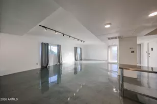 353 E Thomas Rd, Phoenix, AZ 85012 - Photo 25