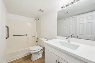 18811 N 19th Ave, Phoenix, AZ 85027 - Photo 13