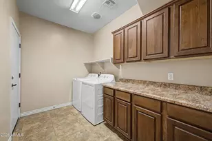 3334 E Grand Canyon Dr, Chandler, AZ 85249 - Photo 45
