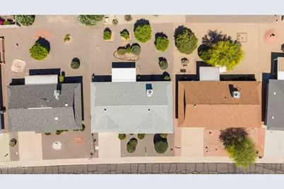 9326 W Willowbrook Drive, Sun City, AZ 85373 - Photo 29