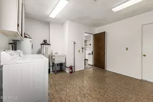 9326 W Willowbrook Dr, Sun City, AZ 85373 - Photo 21